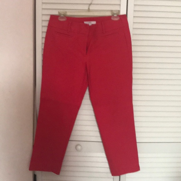 Loft cropped Riviera pants in coral red - Picture 1 of 3